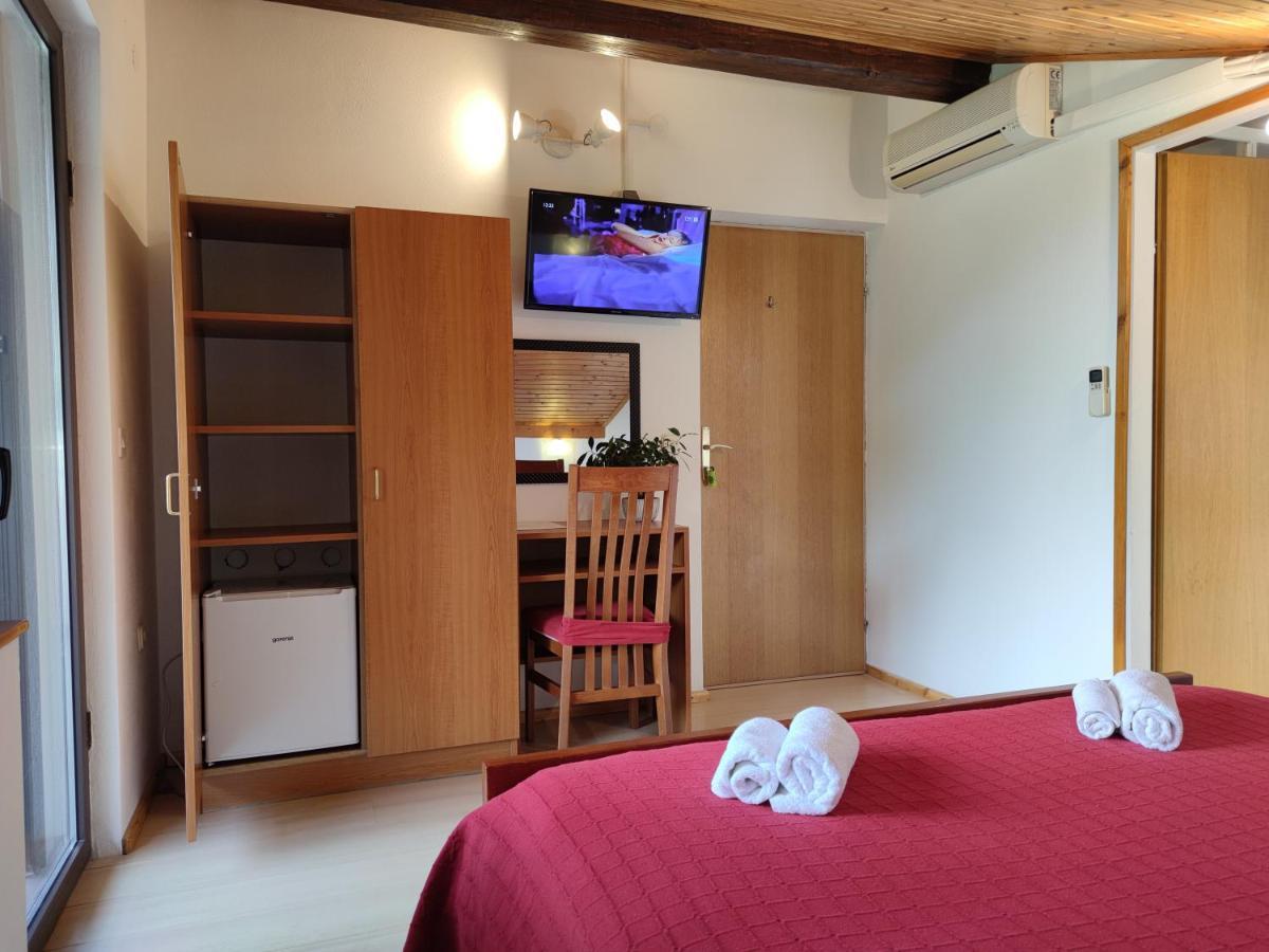 Bed and Breakfast Pansion Alen - Dugi Otok Luka  Exterior foto